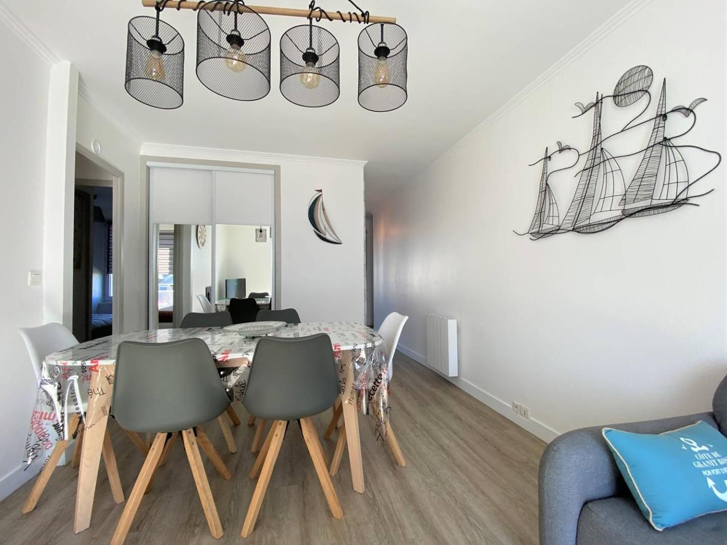 Bel Renove 5 Personnes Au Centre De - Ref 957 * Perros-Guirec