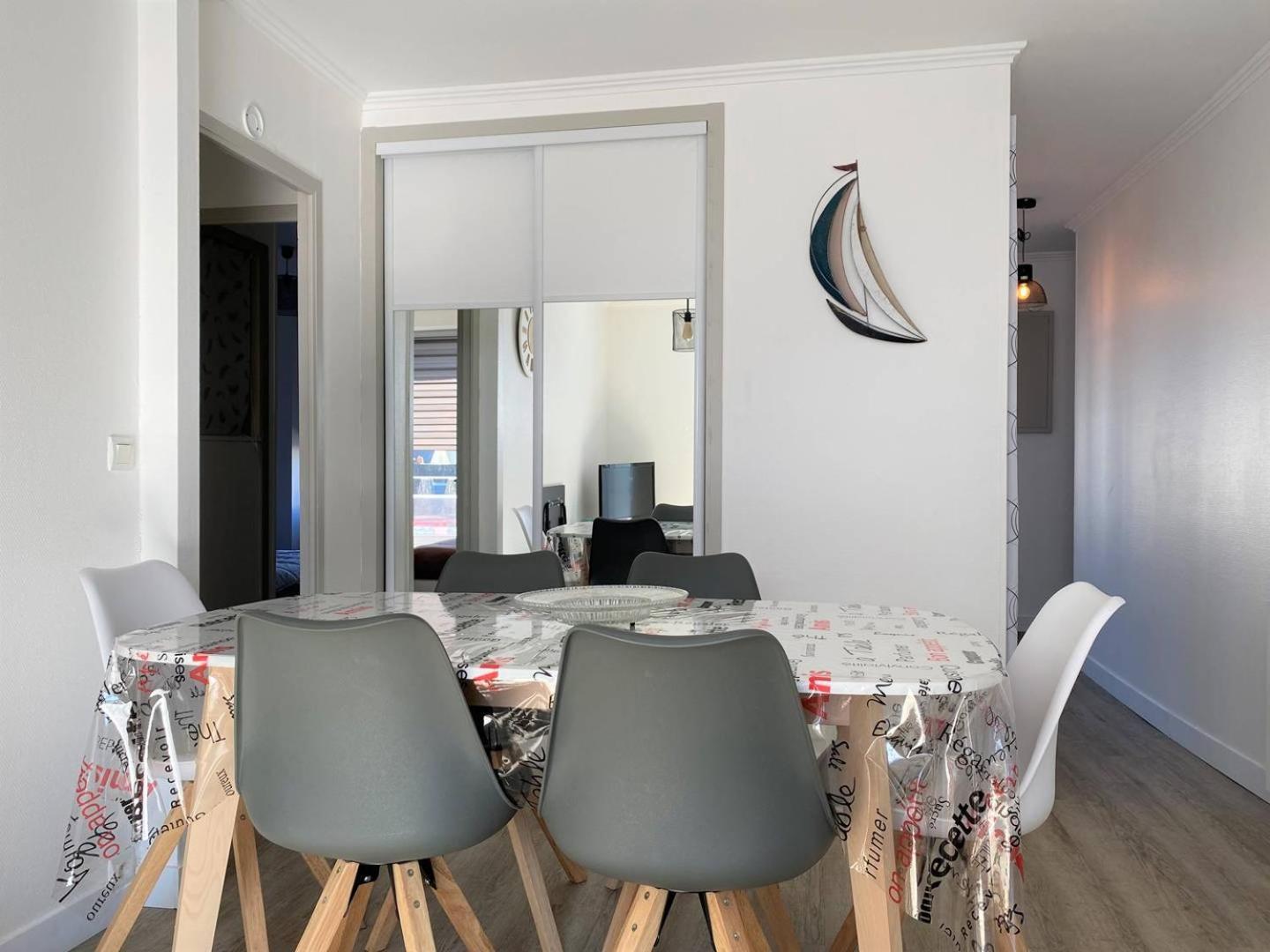 Bel Renove 5 Personnes Au Centre De - Ref 957 * Perros-Guirec